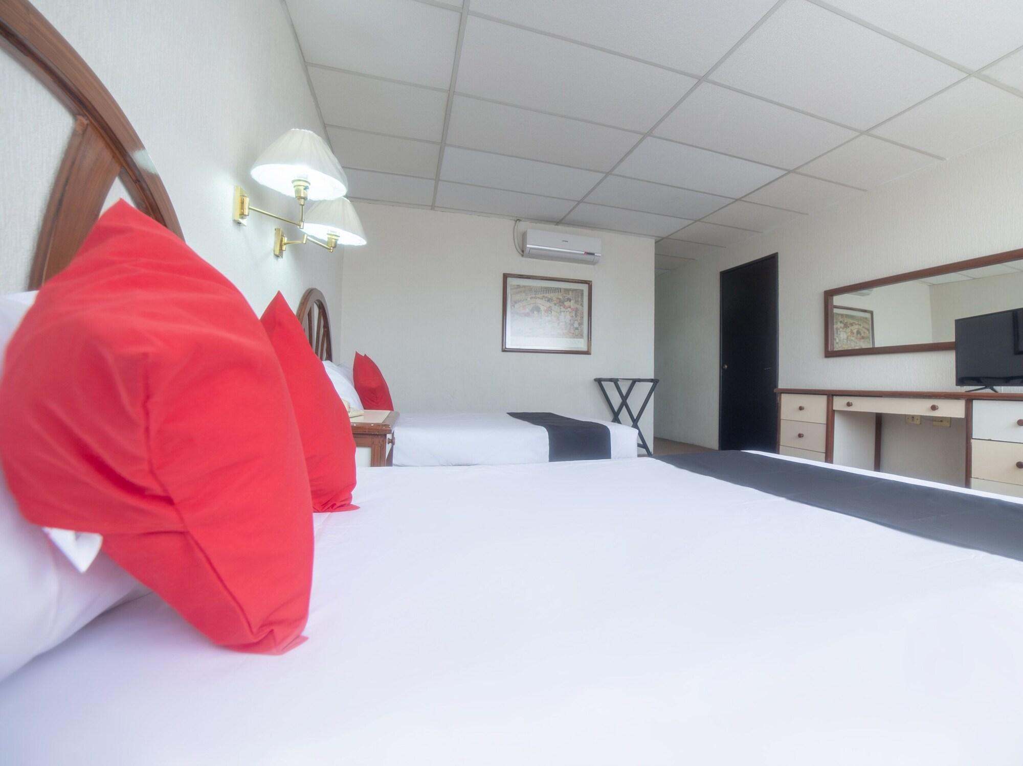 Capital O Hotel Casa Real Celaya Celaya  Zewnętrze zdjęcie