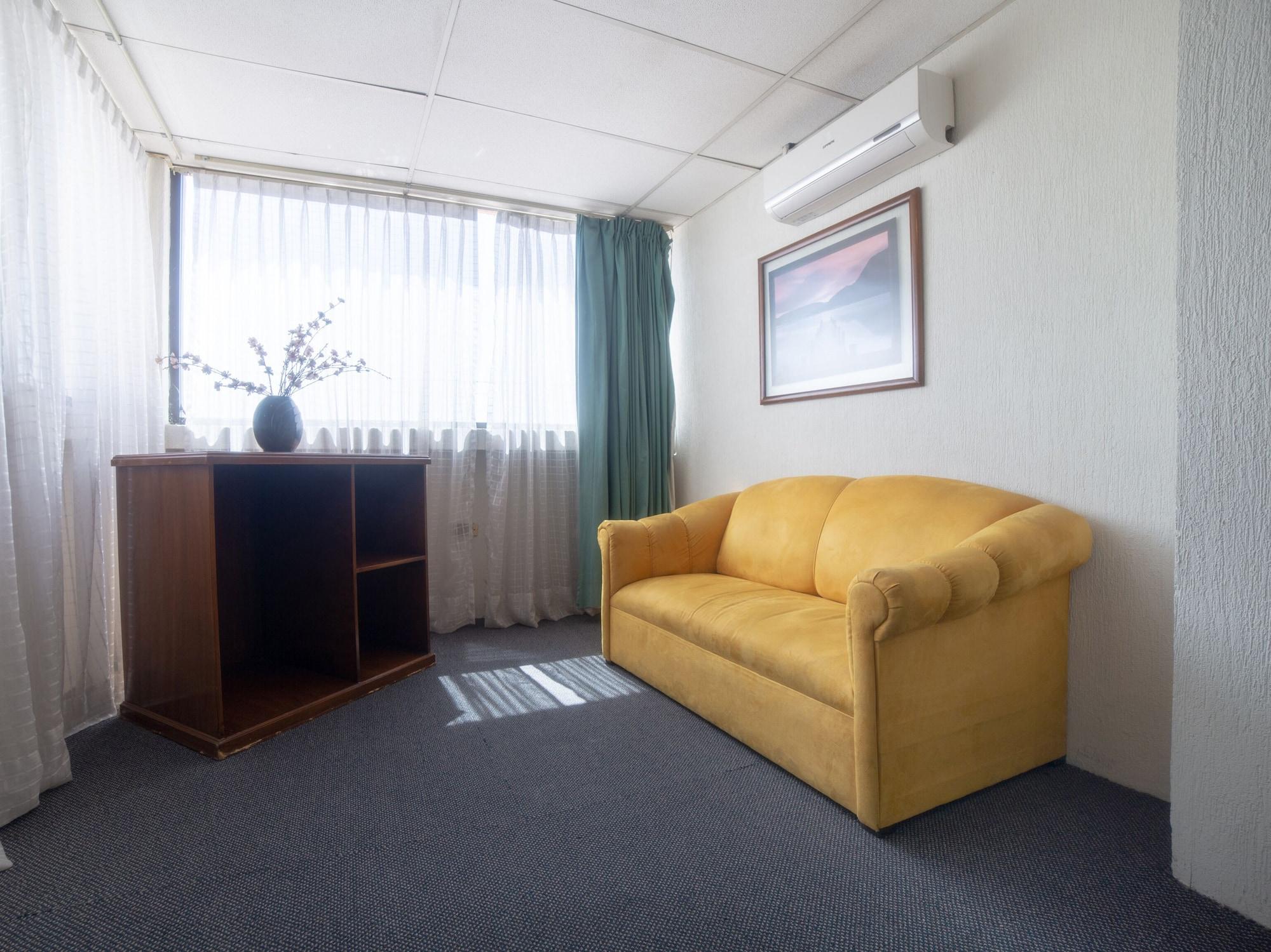 Capital O Hotel Casa Real Celaya Celaya  Zewnętrze zdjęcie