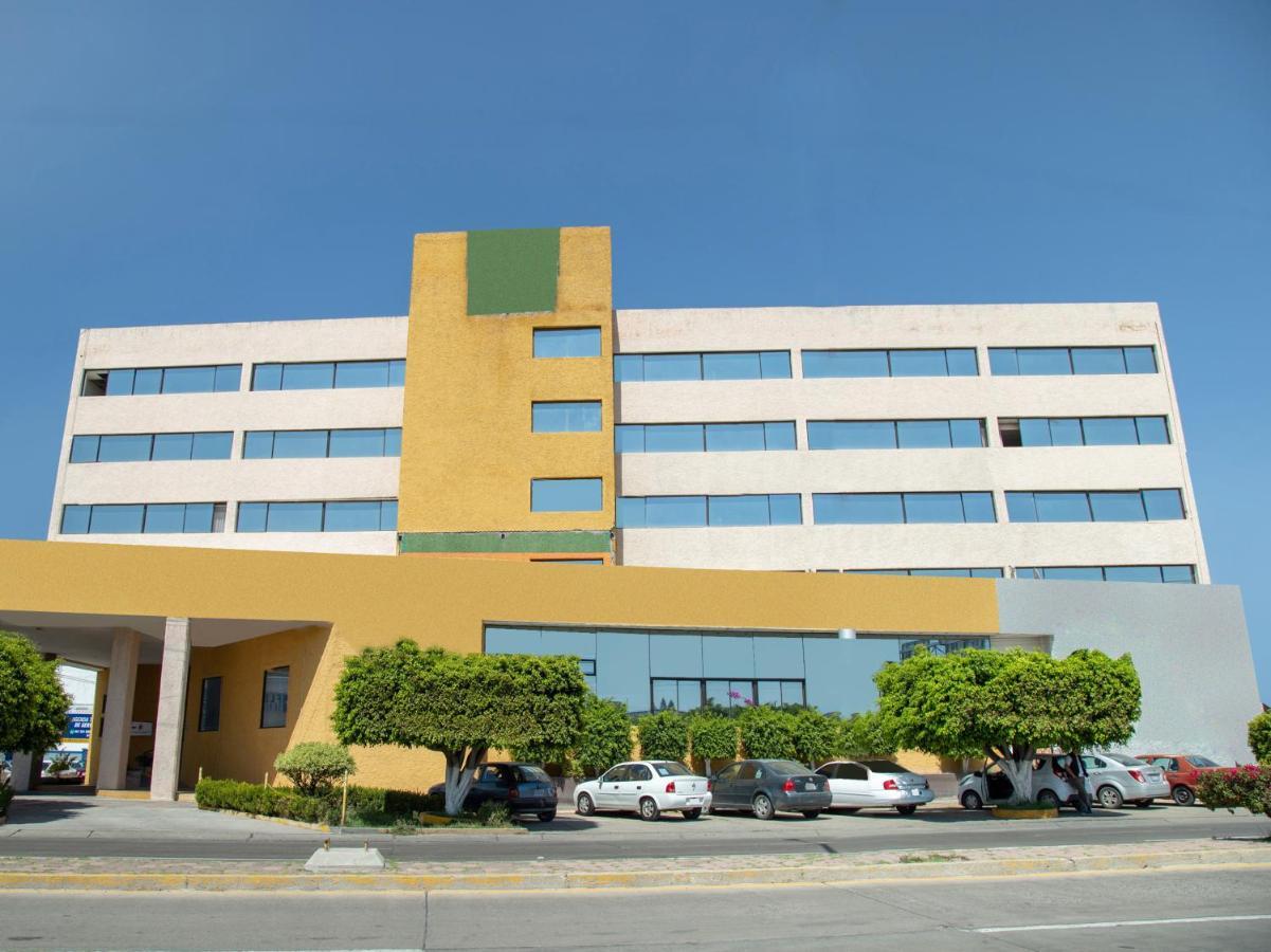 Capital O Hotel Casa Real Celaya Celaya  Zewnętrze zdjęcie